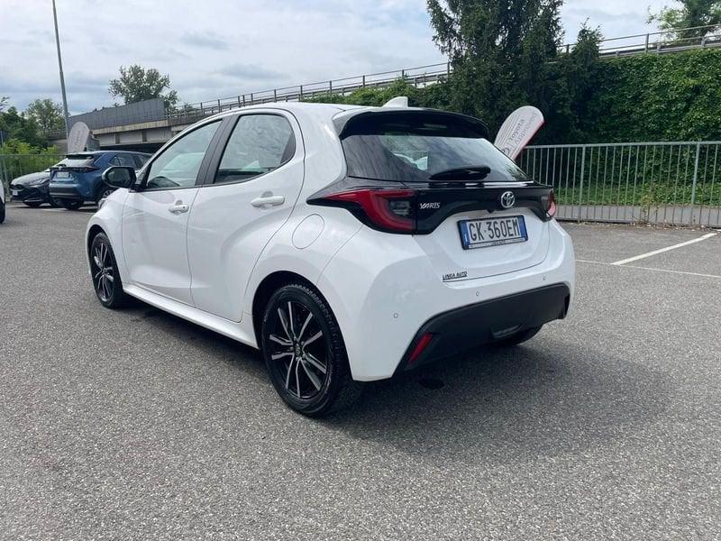 Toyota Yaris Hybrid Trend MY22