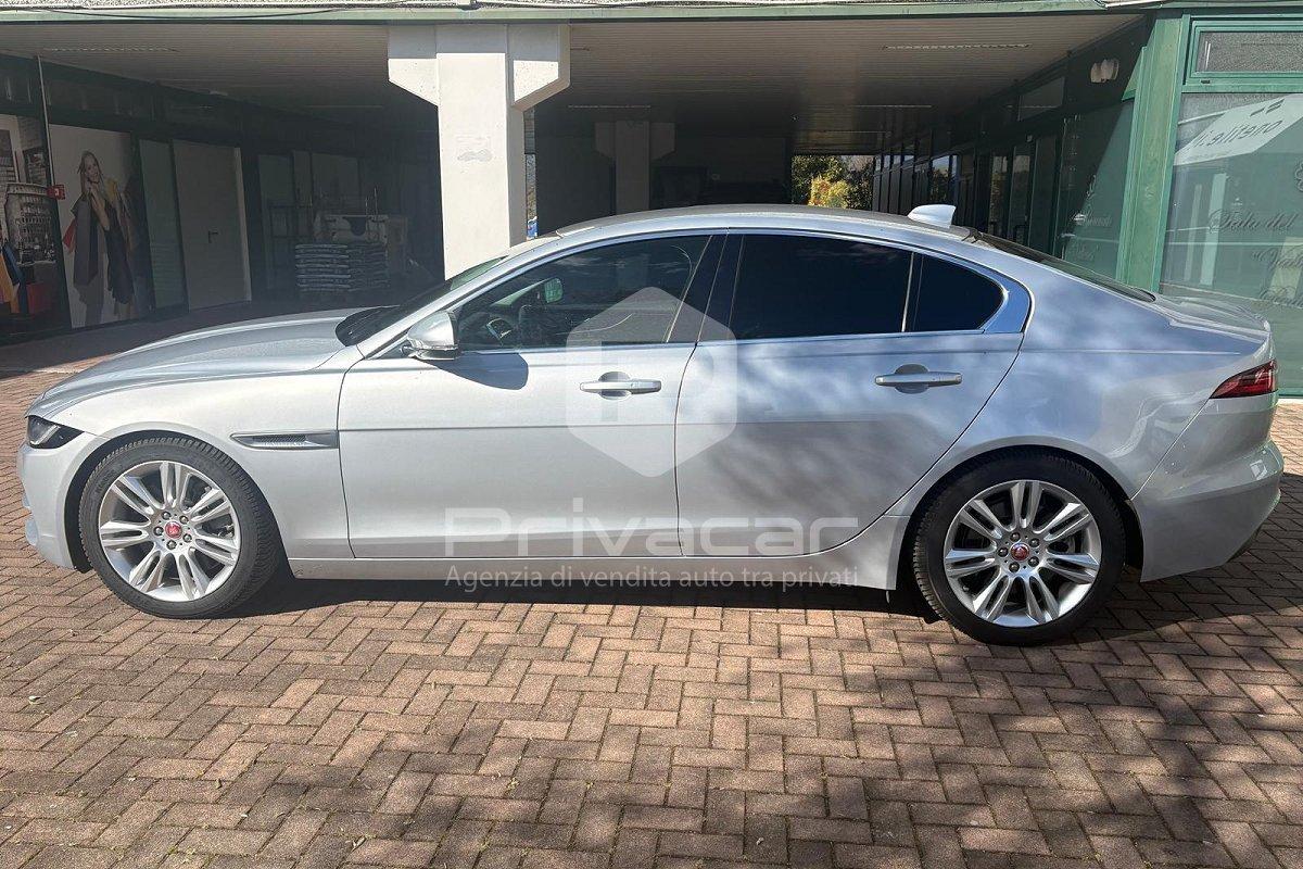JAGUAR XE 2.0 250 CV aut. SE