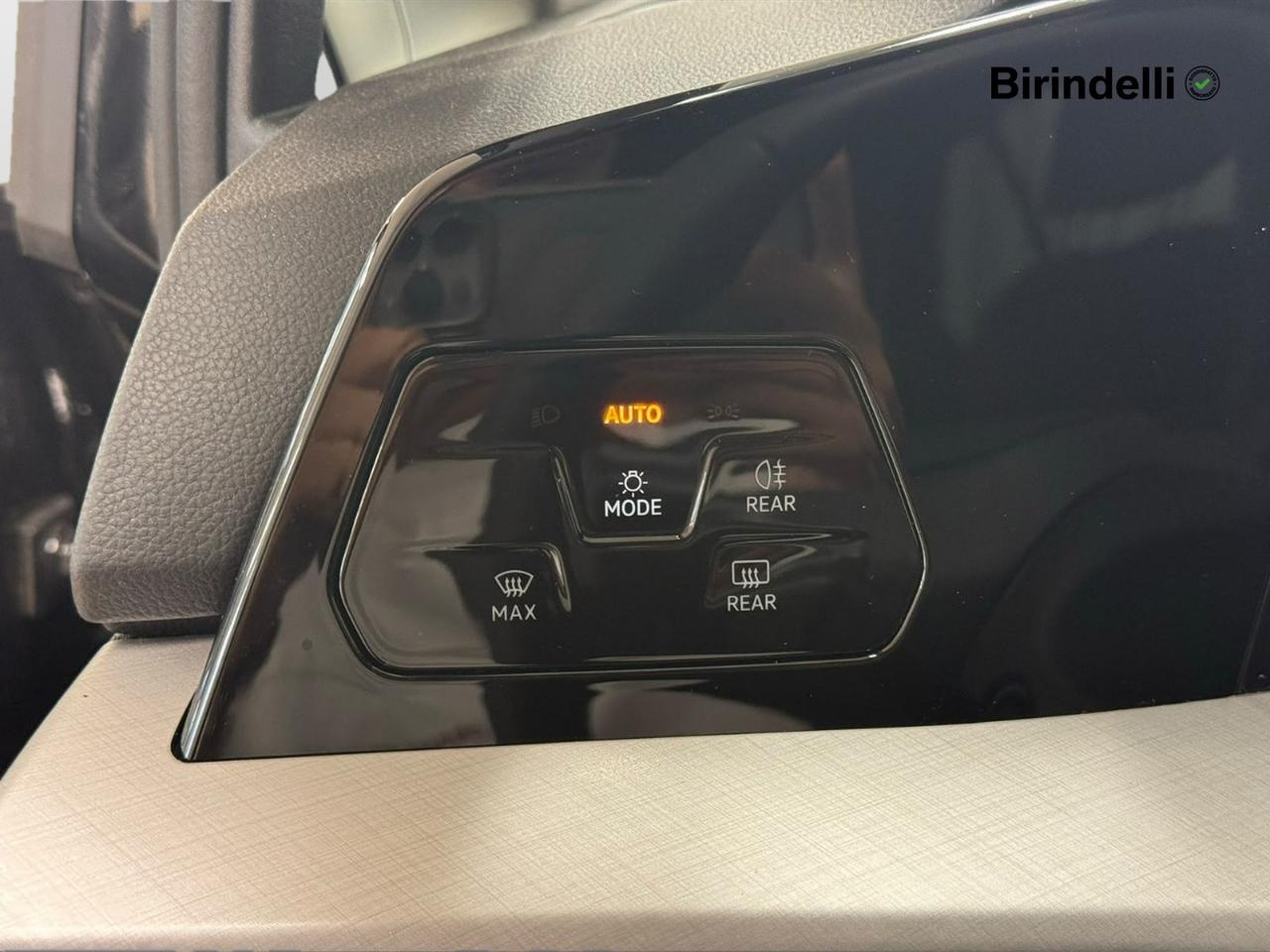 VOLKSWAGEN Golf 8ª serie - Golf 1.5 TSI eHybrid DSG Edition Plus
