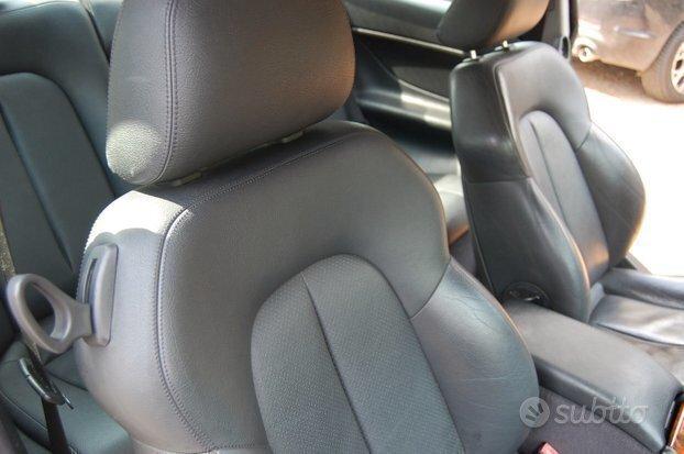 Mercedes-benz CLK 200 KOMPRESSOR 192CV COUPE' - DA VETRINA- OTTIMO STATO