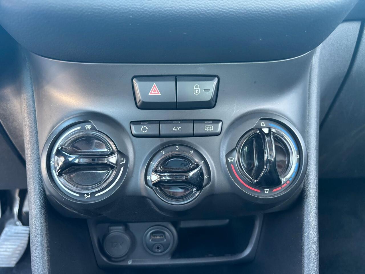 Peugeot 208 ACTIVE PureTech 82 5 p. UNICO PR.