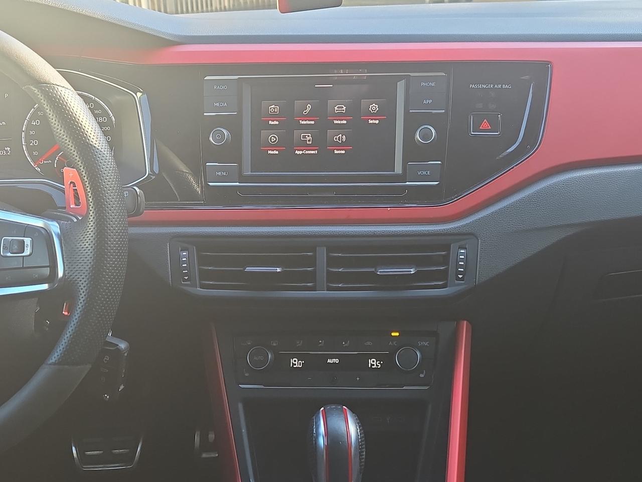 Volkswagen Polo 5p 2.0 tsi GTI 200cv dsg