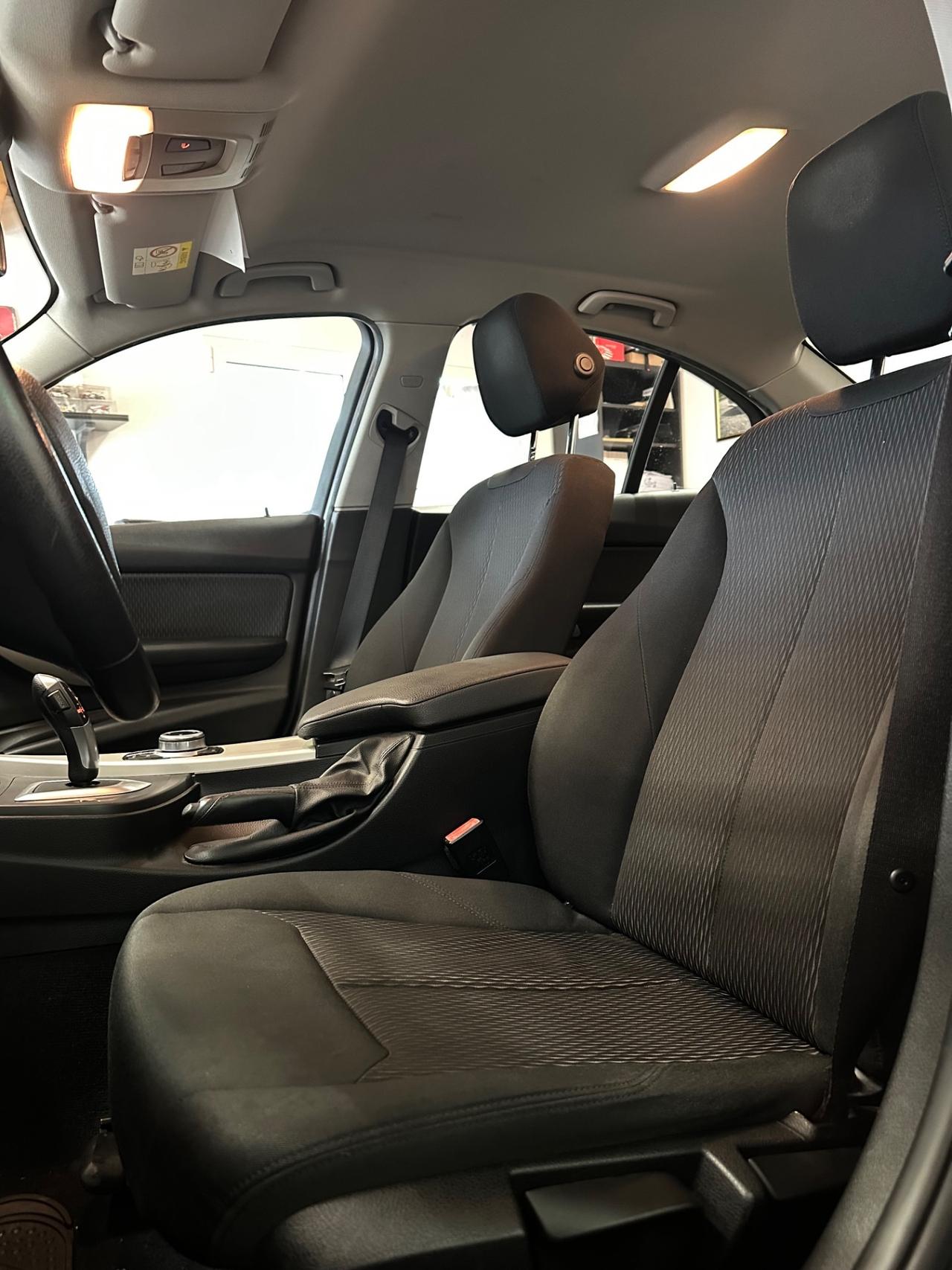 Bmw 318d Luxury berlina - tagliandi bmw - garanzia