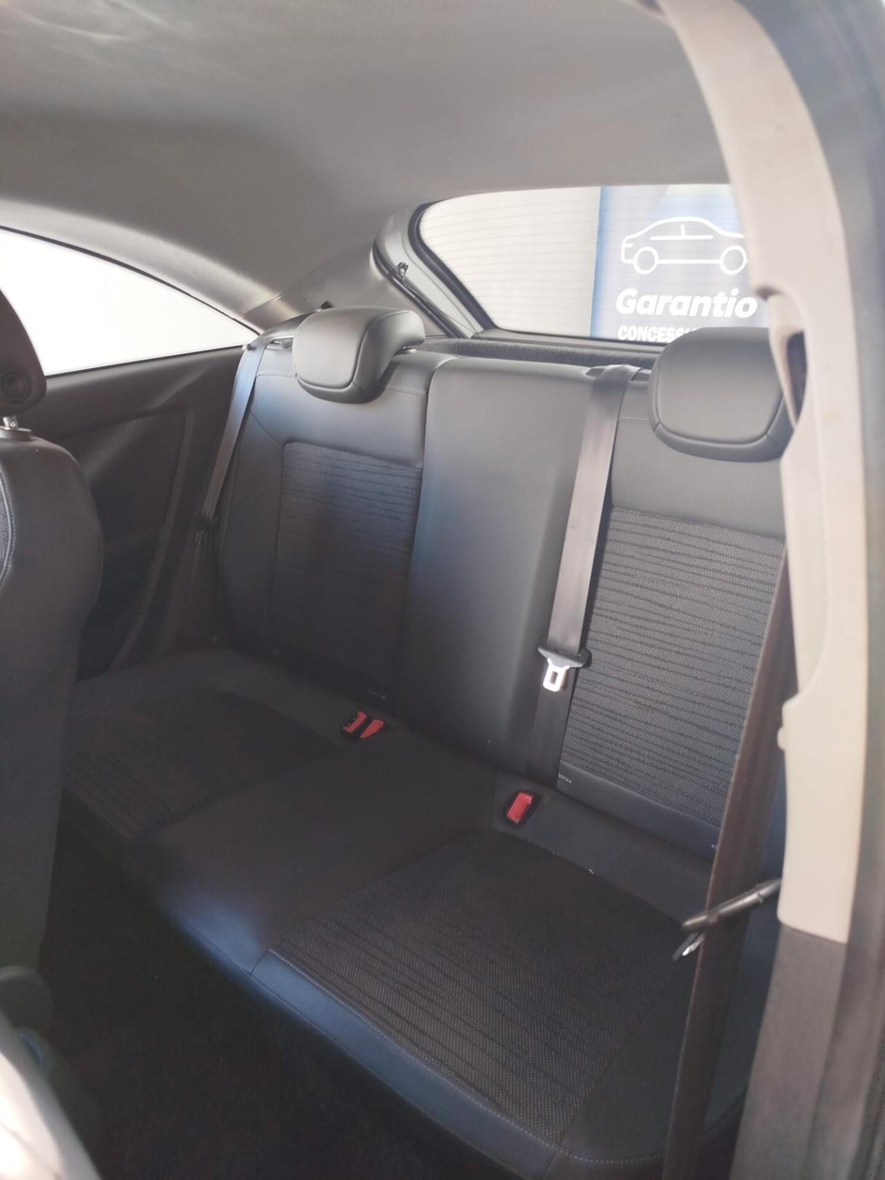 Opel Corsa 1.2 bnz/GPL 2015 CON GARANZIA