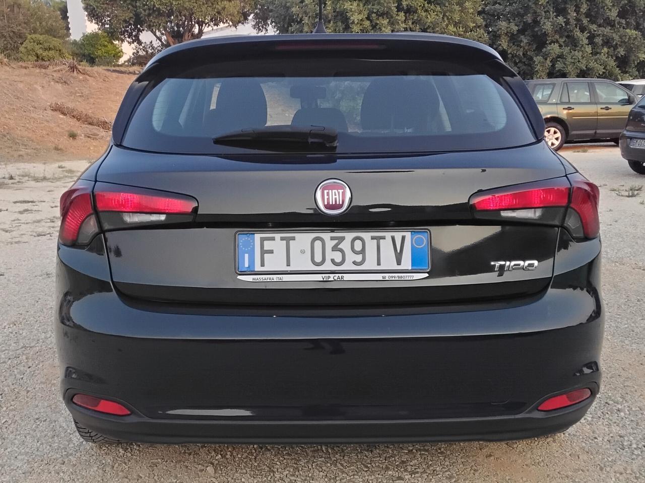 Fiat Tipo 1.6 Mjt S&S 5 porte S-Design