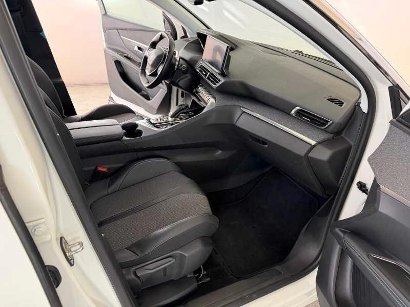 PEUGEOT 3008 II 2021 - 3008 1.5 bluehdi Allure s&s 130cv eat8