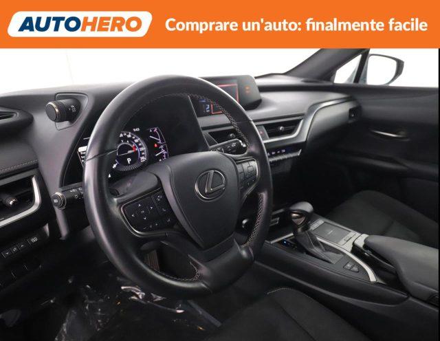 LEXUS UX Full Electric UX Hybrid Executive