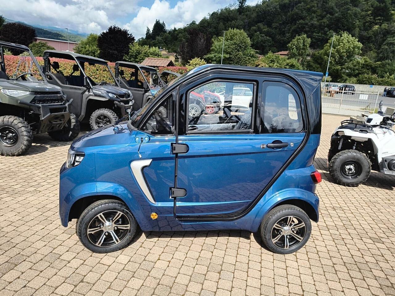 MACCHINA VITALE SENZA PATENTE ANZIANI DISABILI