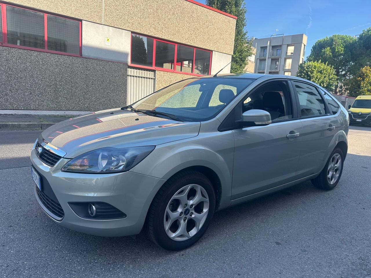 Ford Focus 1.6 (115CV) 5p. Bz.- GPL Ikon