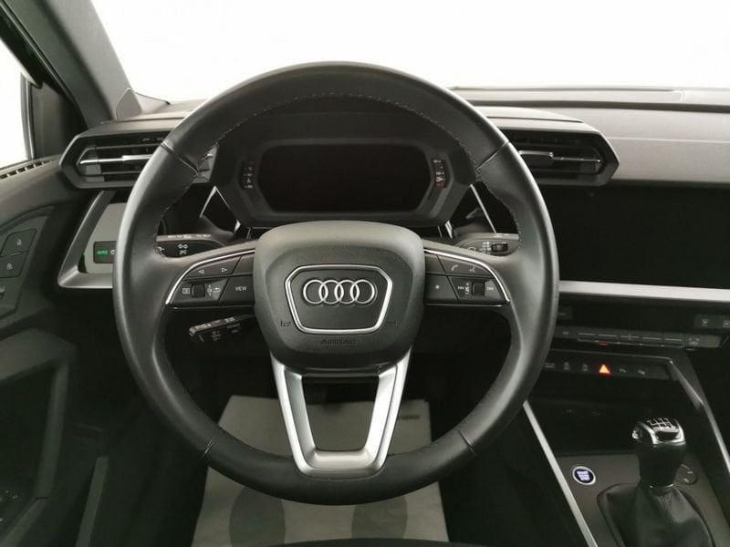 Audi A3 Sedan 30 1.0 tfsi S line edition