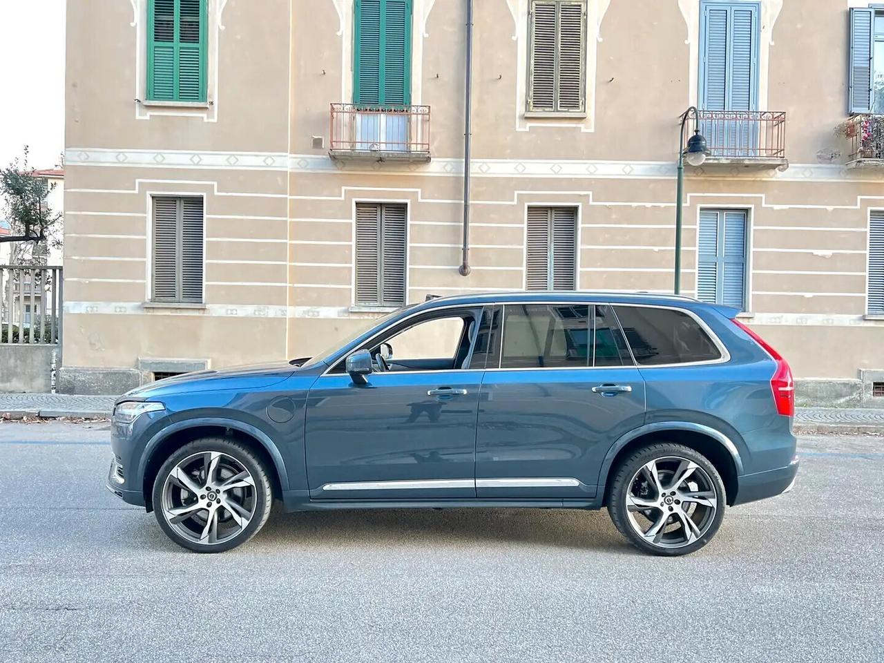 Volvo XC90 T8 Plug-In 303 + 87cv aut.8 AWD 7P-ti Inscription