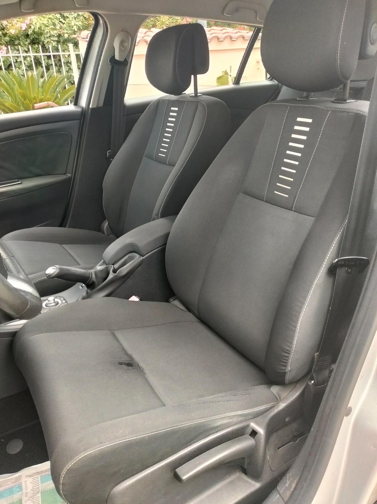 Renault Megane Mégane 1.5 dCi 110CV EDC Attractive
