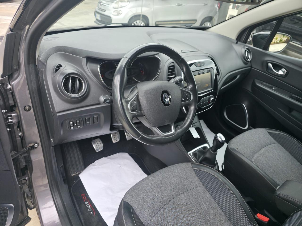 Renault Captur dCi 8V 90 CV EDC Start&Stop Energy Intens
