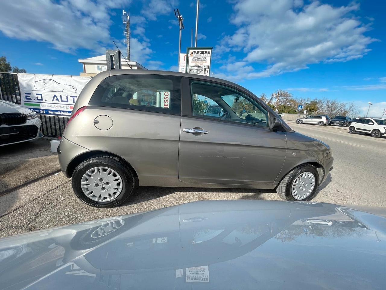 Lancia Ypsilon 1.3 Multijet 16V Platino