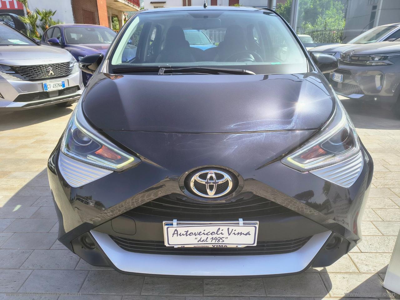 TOYOTA Aygo Connect 1.0 VVT-i 72CV 5p.x-bus.MMT