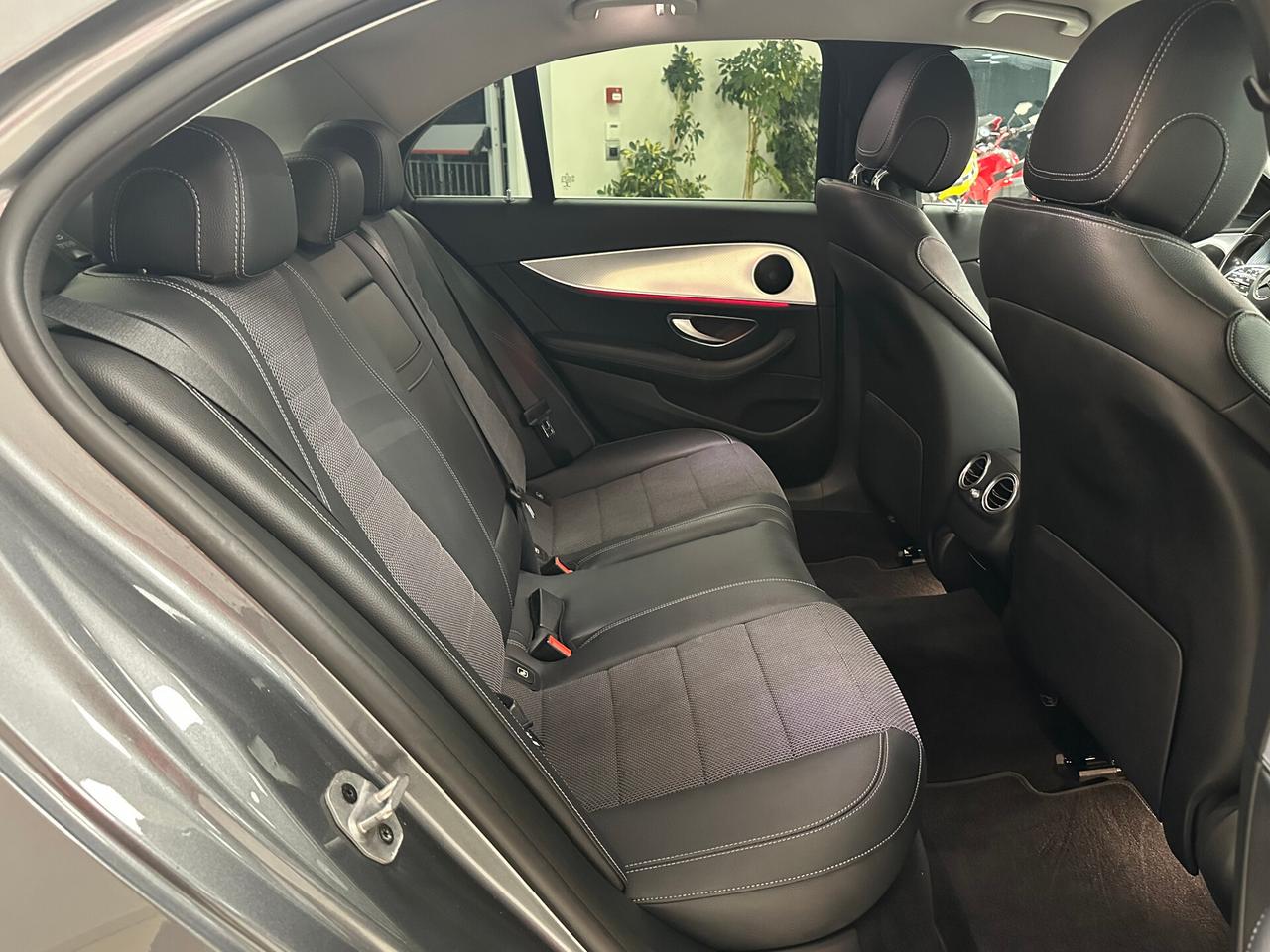 Mercedes-benz E 220 d 4Matic 194 Cv Premium - 2020