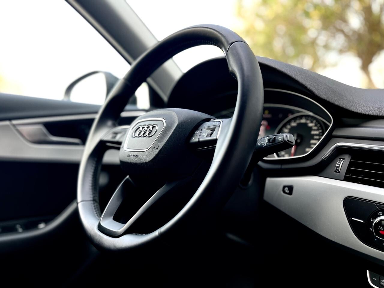 Audi A4 Avant 2.0 TDI 150 CV S tronic TAGLIANDI AUDI