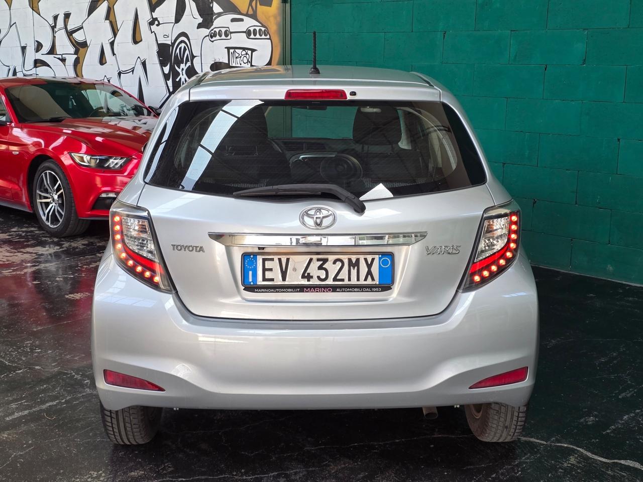 Toyota Yaris 1.4 D-4D 5 porte Lounge