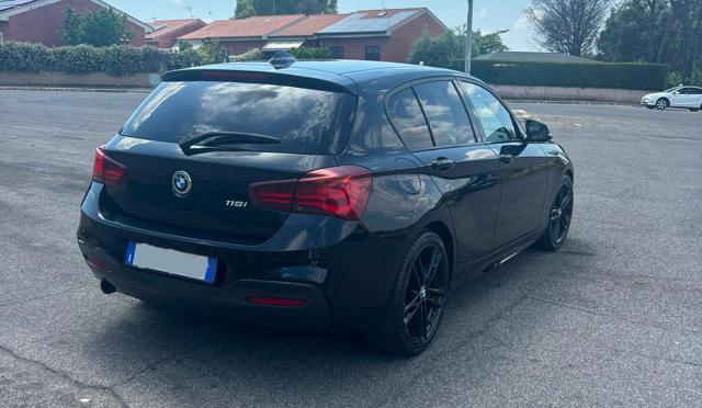 BMW 118 i 5p. CAMBIO AUTOMATICO