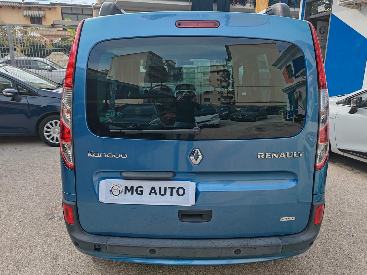 RENAULT KANGOO 5 POSTI