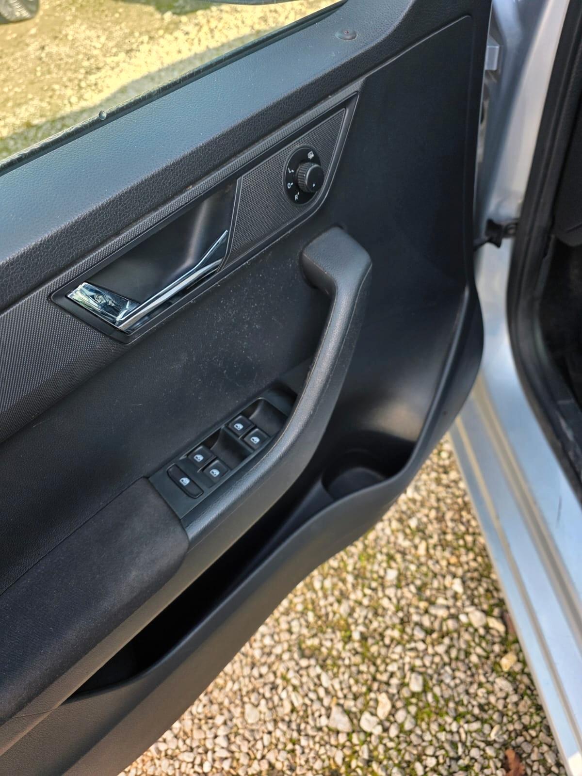Skoda Fabia 1.4 TDI 75 CV Twin Color Design Edition Argento