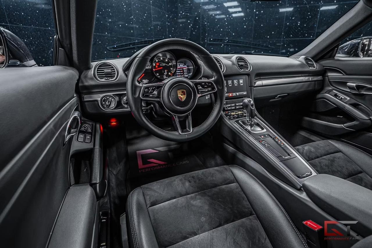 Porsche 718 Boxster 2.0 SPORT PDK