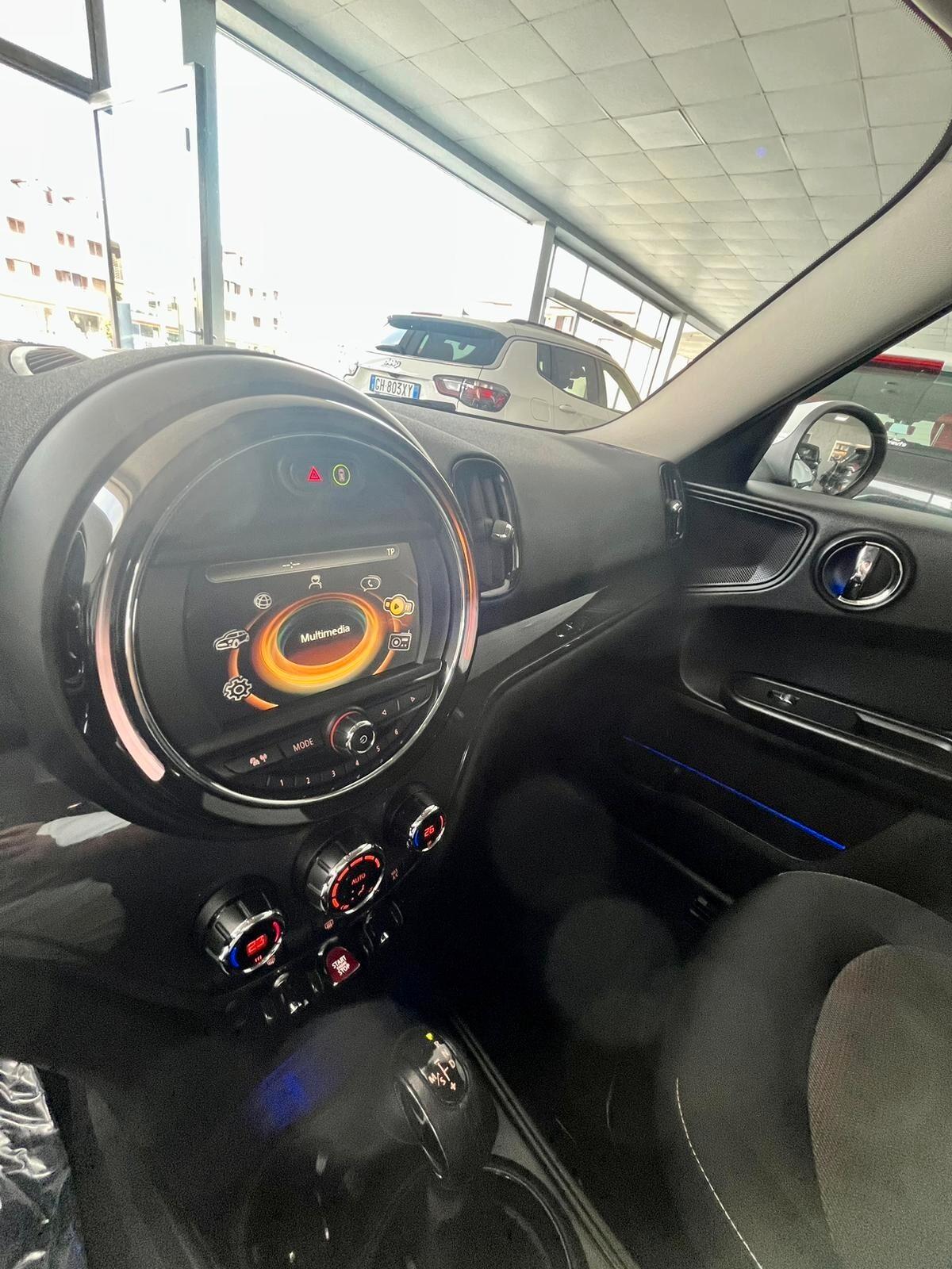 Mini Cooper D Countryman 2.0