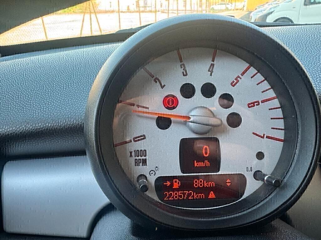Mini Mini 1.6 16V One D ok nuo p