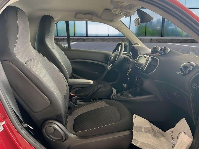 smart fortwo fortwo EQ Passion 22 KW