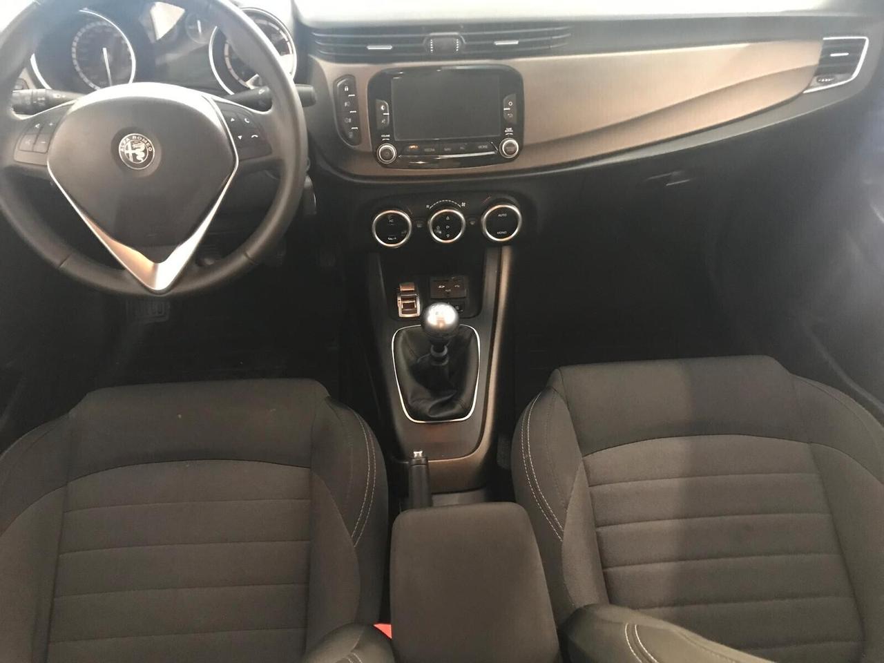 Alfa Romeo Giulietta 1.6 JTDm-2 105 CV Distinctive