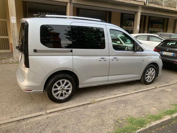 Ford Tourneo Connect Tourneo Connect 2.0 EcoBlue 122 CV Powershift Titanium