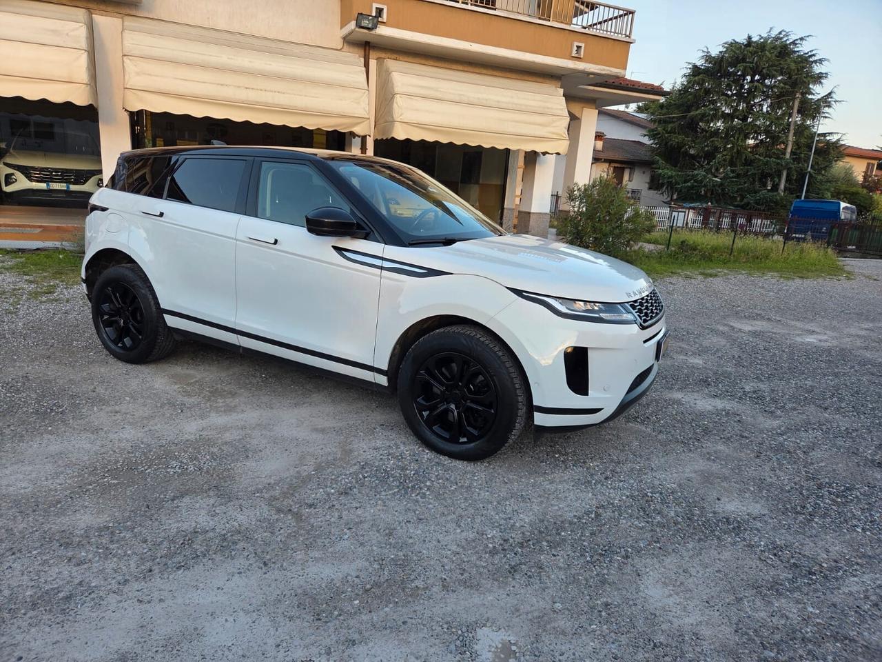 Land Rover Range Evoque 2.0D I4 163 CV AWD Auto R-Dynamic SE