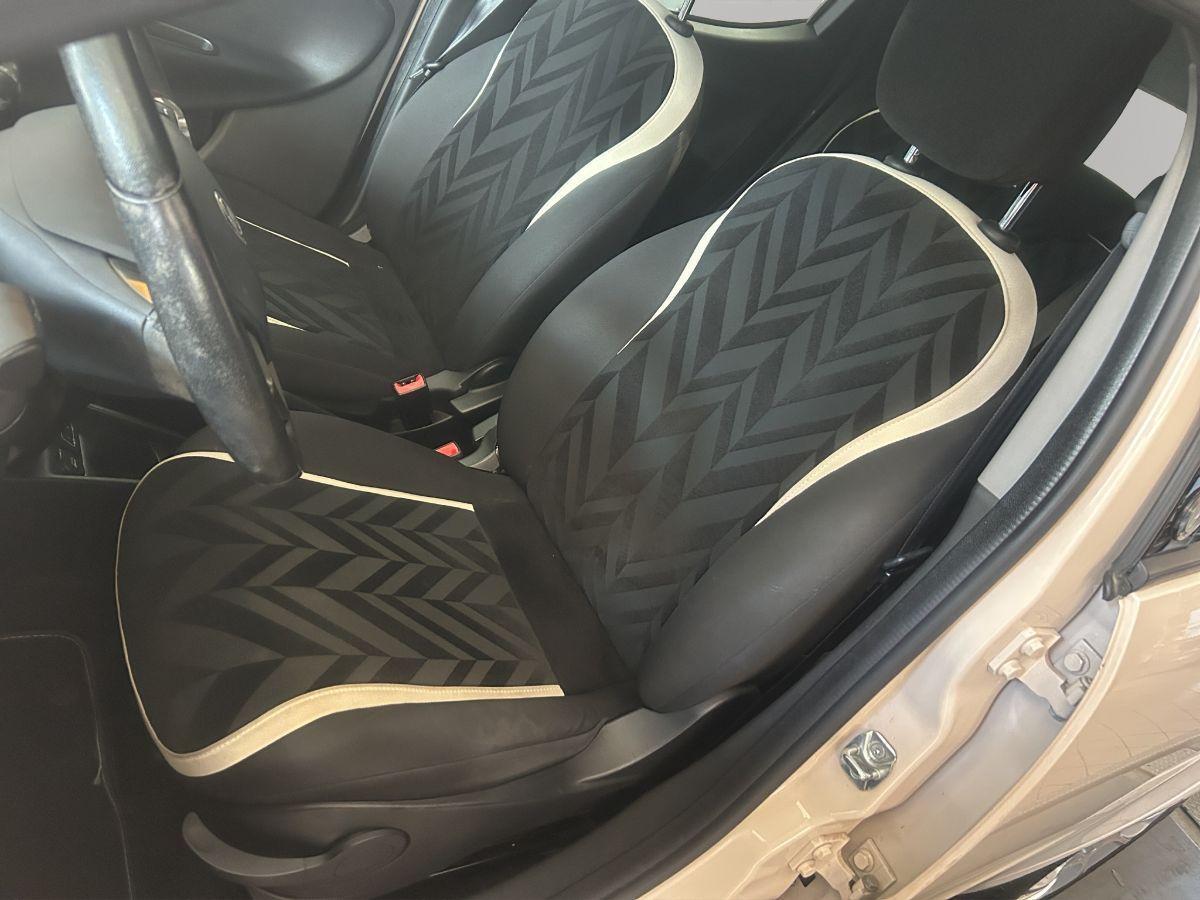 LANCIA - Ypsilon - 1.3 MJT 95 CV 5p. S&S NAVI Opening Ed