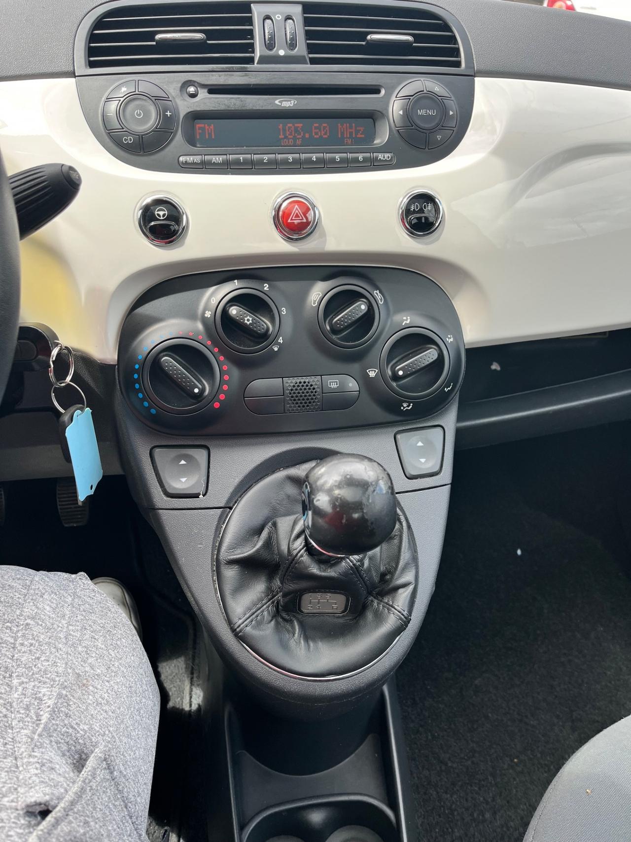 Fiat 500 1.2 benzina anno 2012