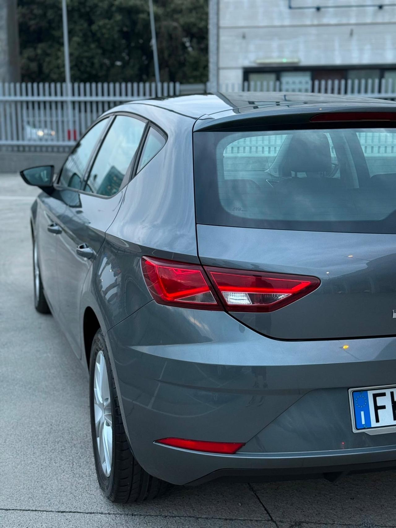 SEAT LEON 1.6 TDI 5 PORTE PRONTA CONSEGNA