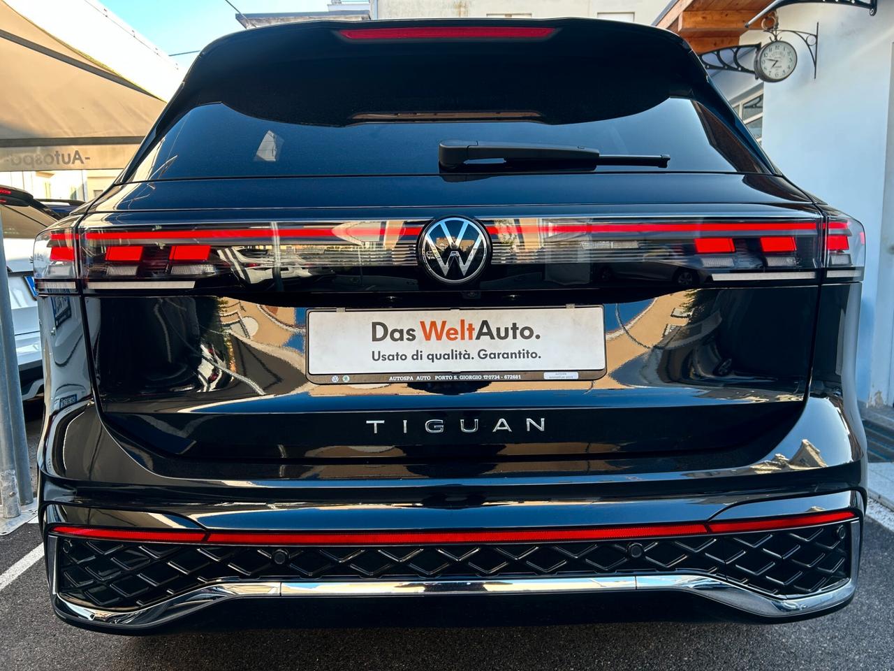 Volkswagen Tiguan 2.0 TDI 150 CV DSG R-Line 2024
