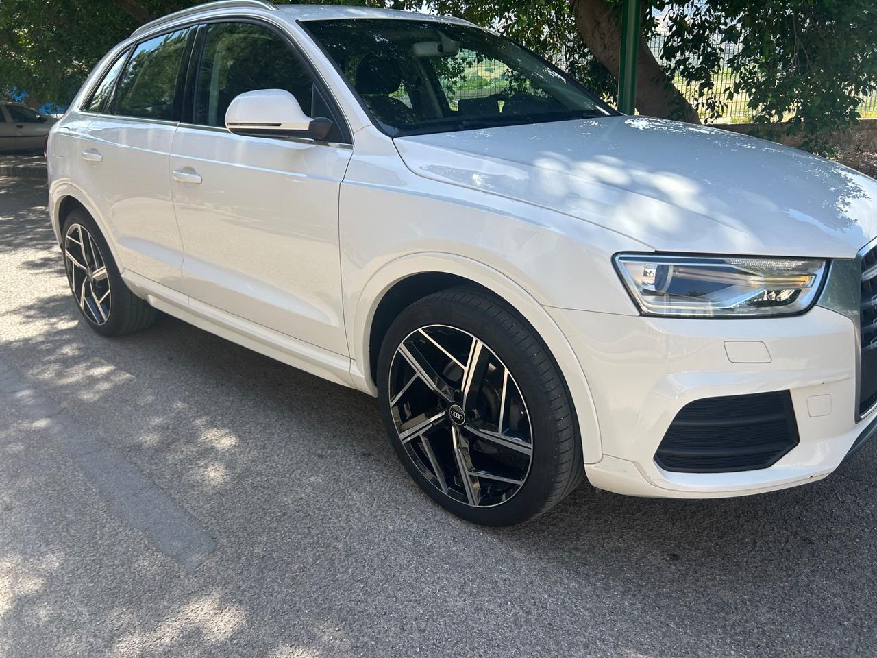 Audi Q3 2.0 TDI 150 CV quattro S tronic Sport