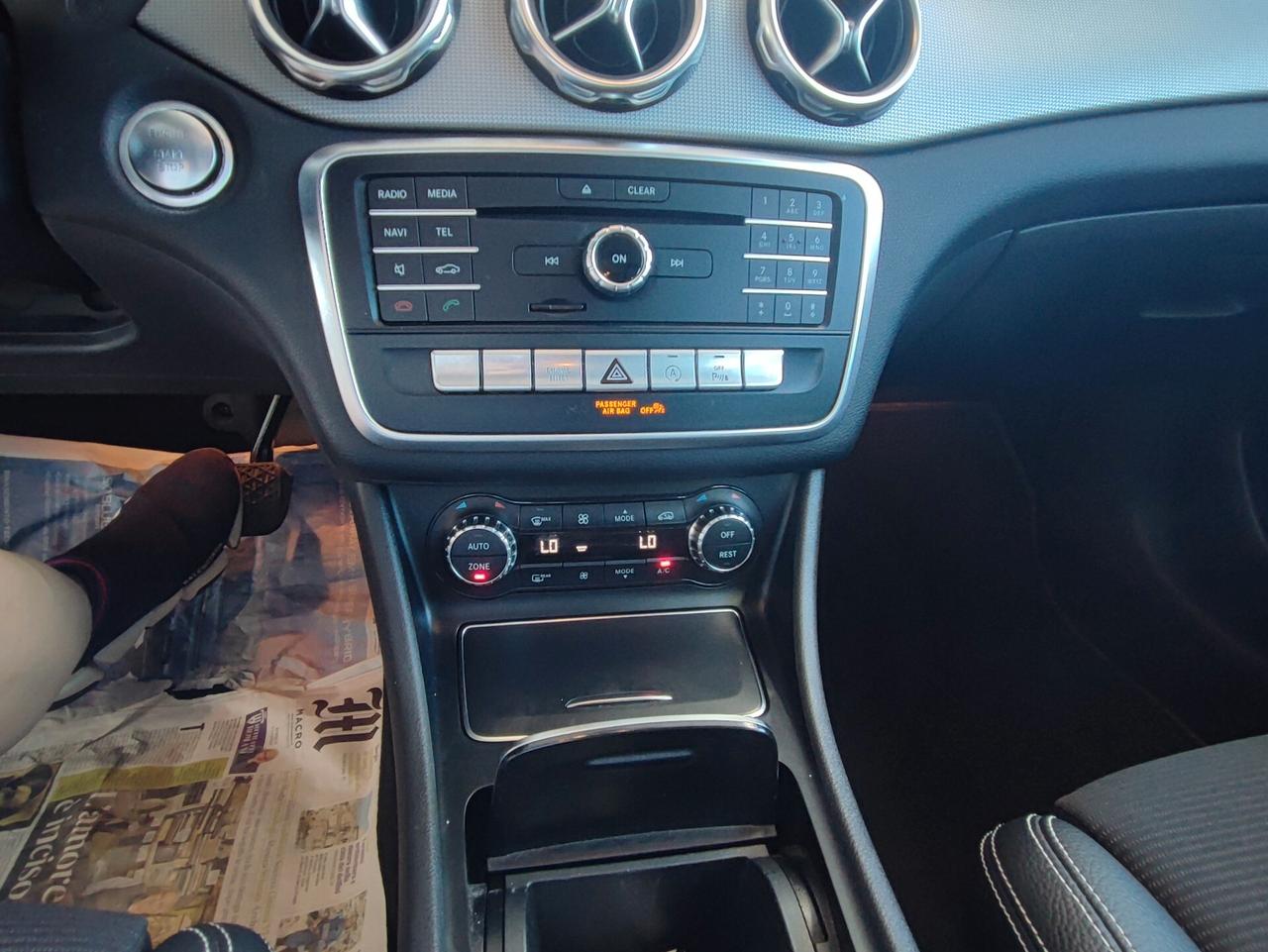 Mercedes-benz GLA 200 d Automatic Premium