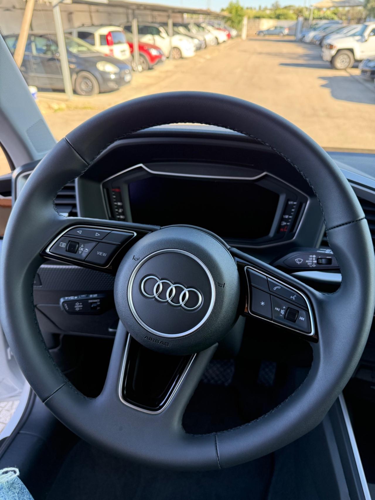 Audi A1 SPB 30 TFSI Identity Black Km 0