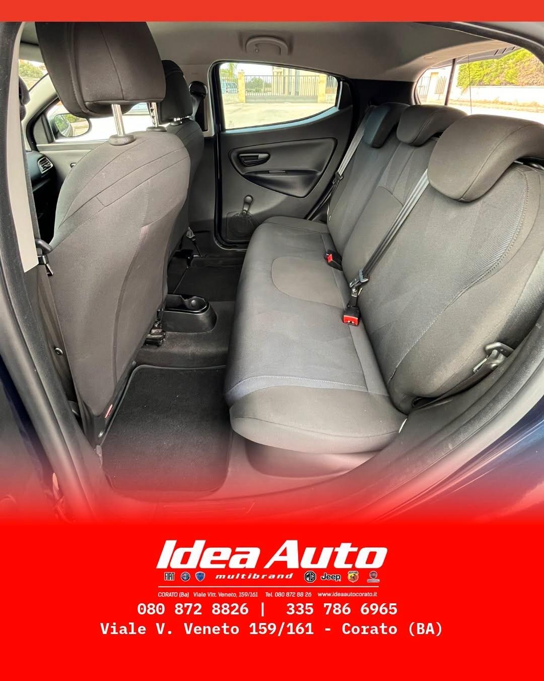 Lancia Ypsilon 1.0 FireFly 5 porte S&S Hybrid Ecochic Gold