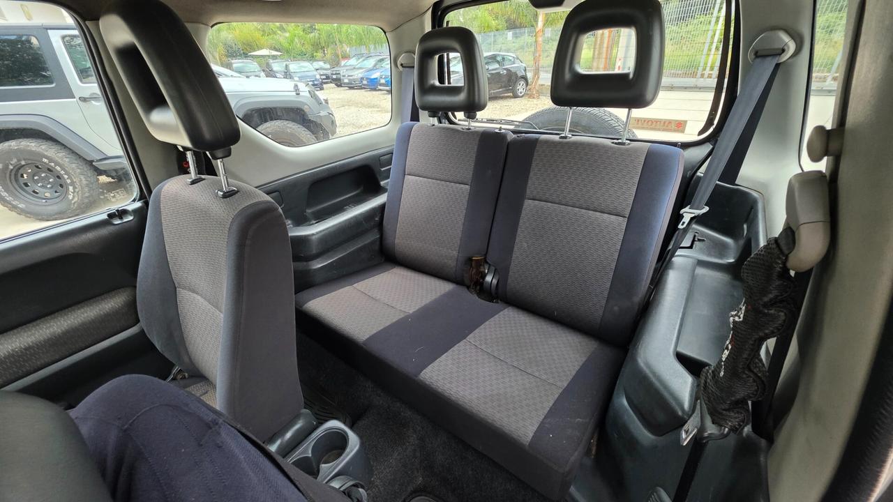 Suzuki Jimny 1.5 DDiS cat 4WD JLX