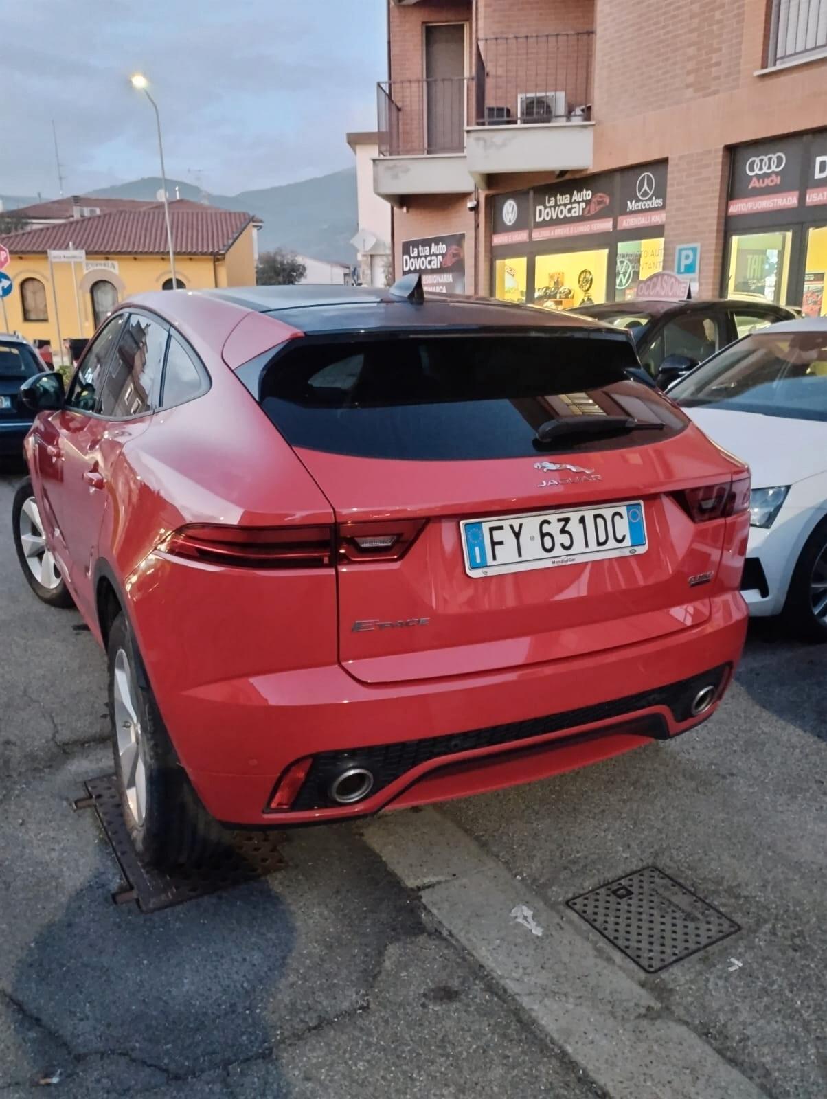 Jaguar E-Pace 2.0D 150 CV AWD aut. R-Dynamic HSE