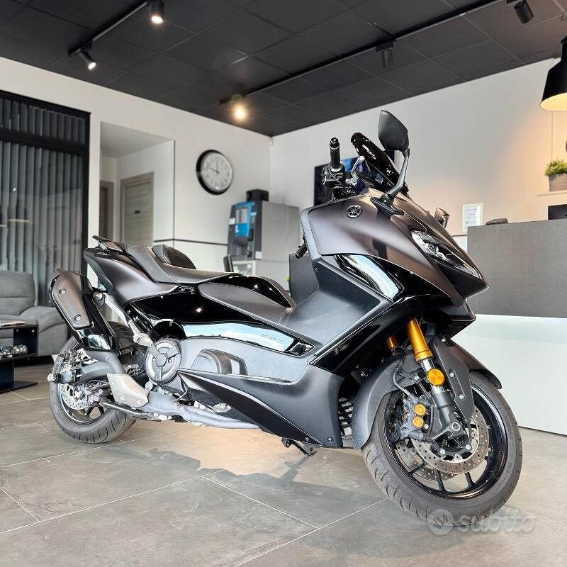 Yamaha T Max 560 - 2024