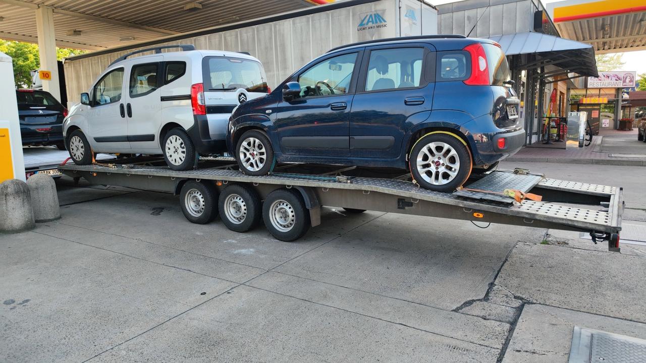 Rimorchio trasporto auto doppio con verricello due auto