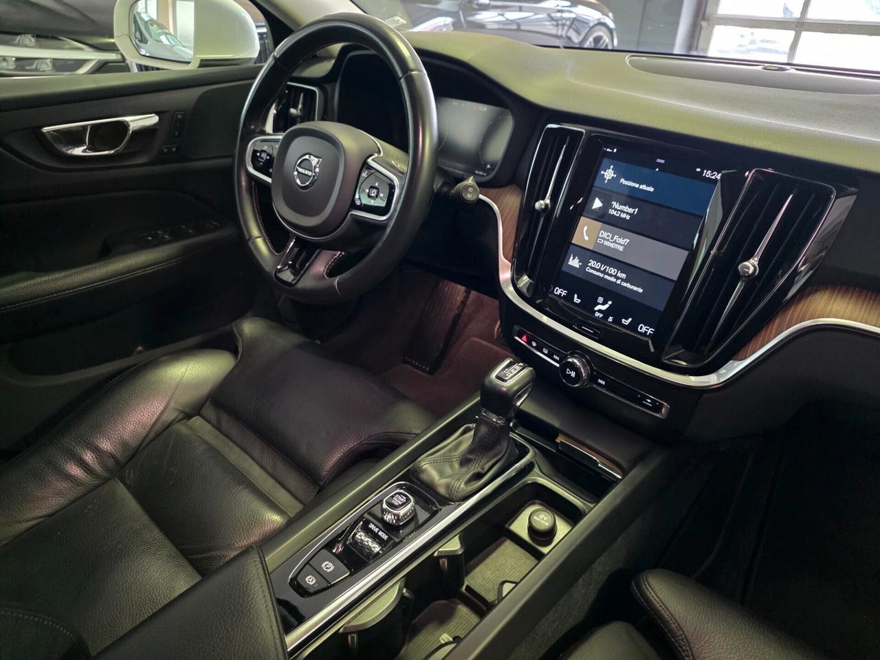 Volvo V60 D4 Geartronic gancio traino, uniproprietario, €6D