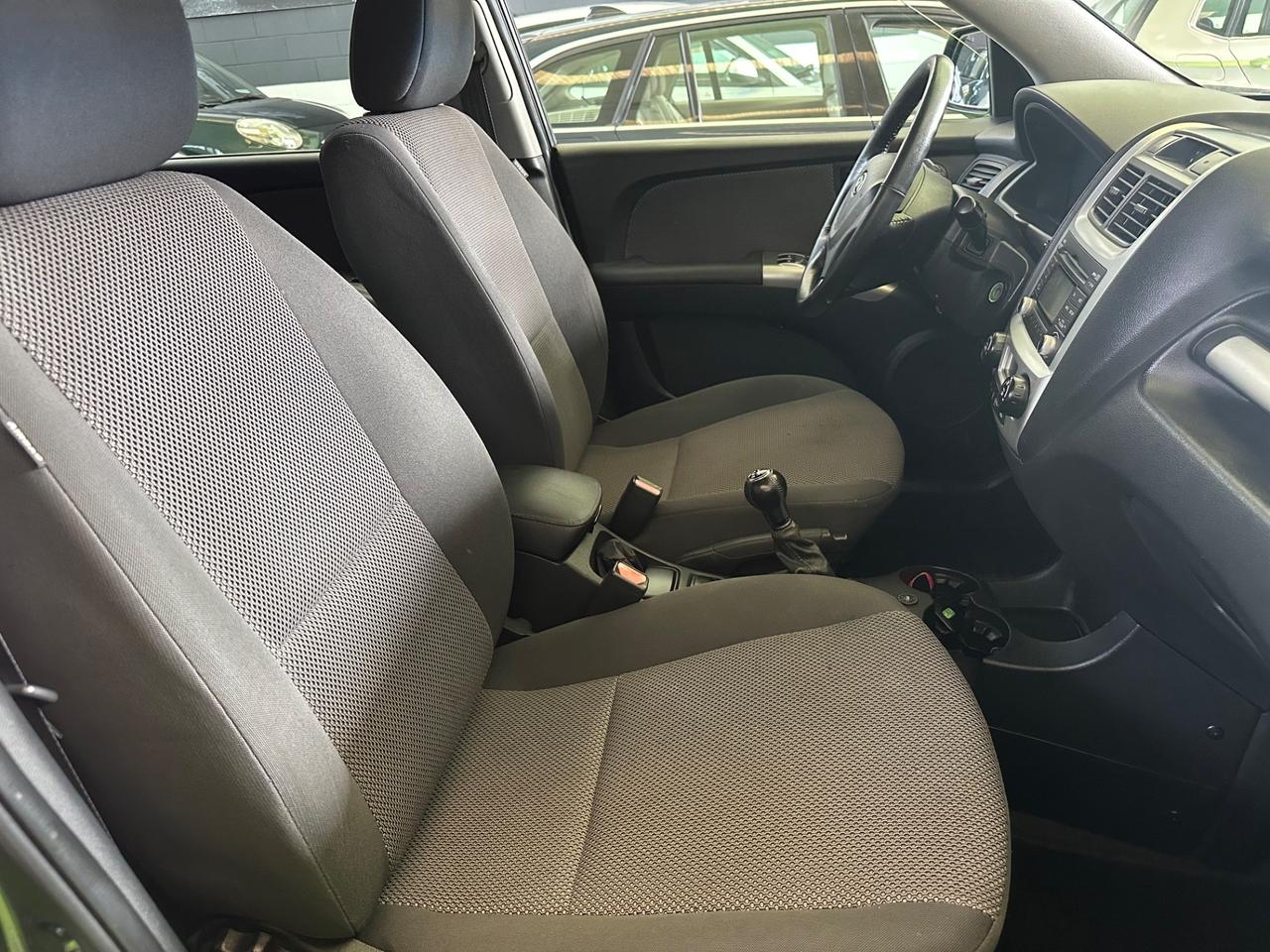 Kia Sportage 2.0 141cv GPL active 2wd