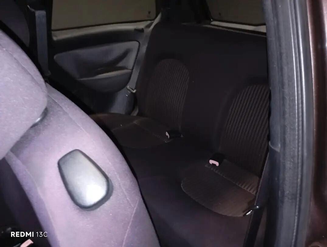 LANCIA YPSILON DEL 2009 110.000 KM