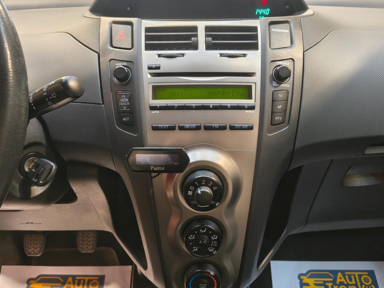 Toyota Yaris 1.3 5 porte Sol