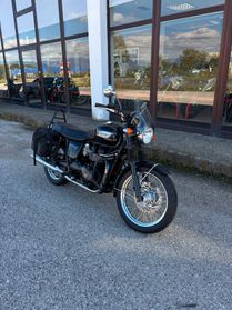 Triumph Bonneville T100
