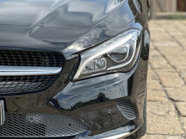 MERCEDES-BENZ CLA 200 d Automatic Sport (APP/Navi/Retro/LED)